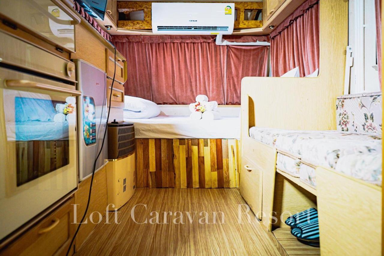 Loft Caravan Resort Haad Chao Samran Dış mekan fotoğraf