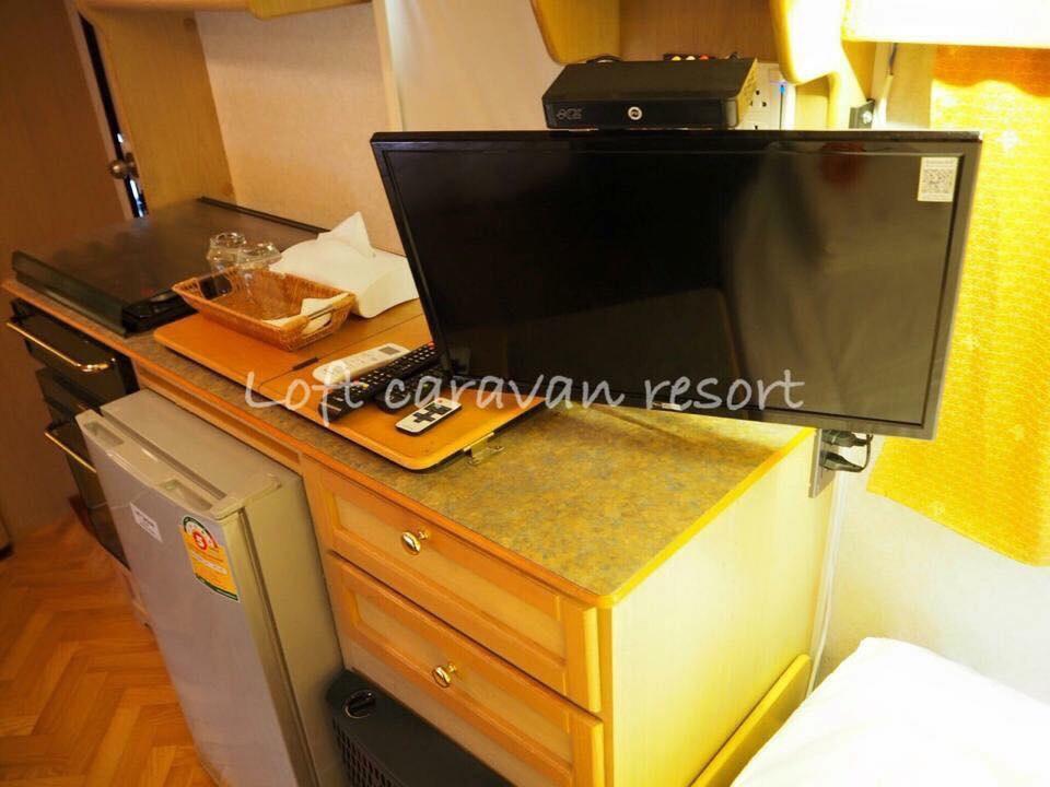Loft Caravan Resort Haad Chao Samran Dış mekan fotoğraf