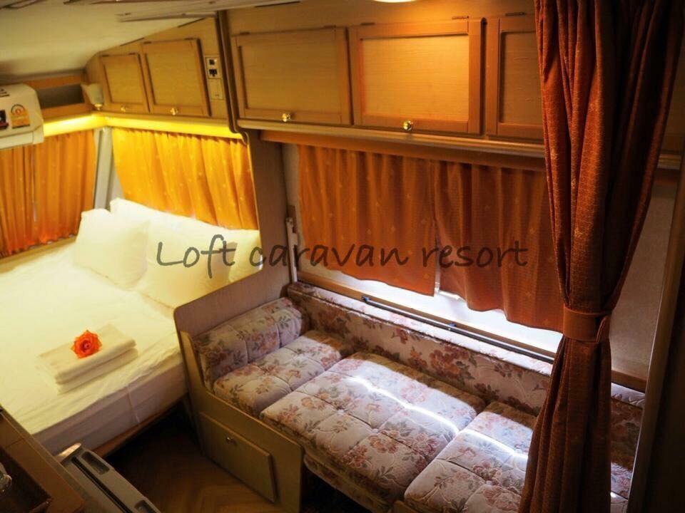 Loft Caravan Resort Haad Chao Samran Dış mekan fotoğraf
